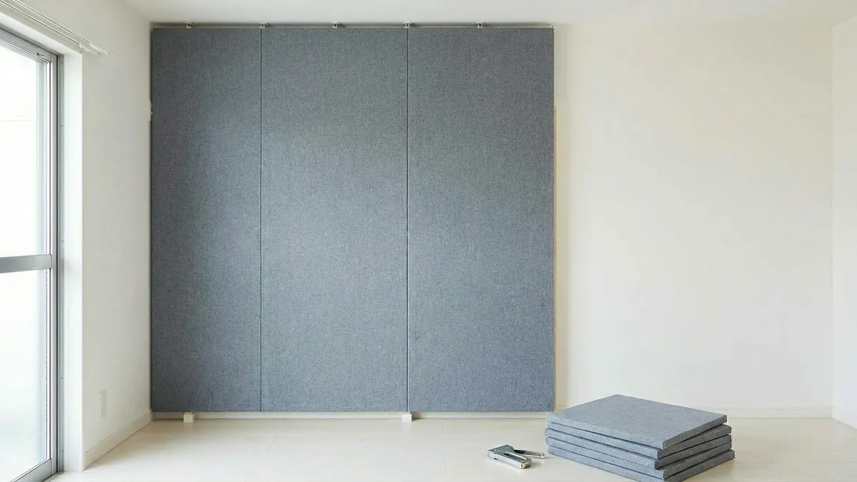 Japanese DIY Soundproof Walls: Engineering Silence in 'No-Drill' Rentals