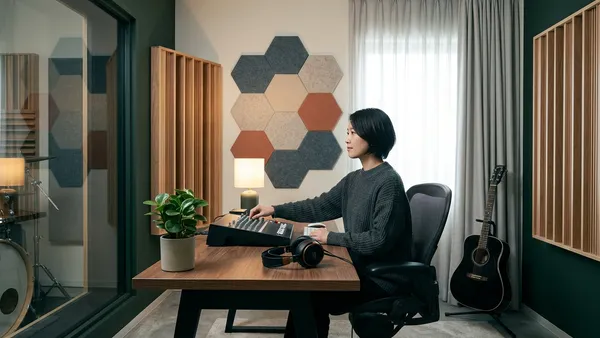 近隣クレームが来てからでは遅い。挨拶と『騒音テスト』で防音室の許可を勝ち取る方法